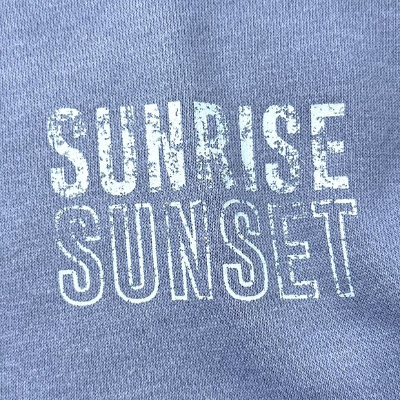 Flirtitude Active Sunrise Sunset Graphic Blue Crewneck Sweatshirt Womens Sz XL - Picture 3 of 6